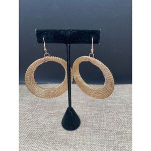 Erica Lyons Gold Mesh Dangle Earrings Lightweight Jewelry Pierced Grandmacore